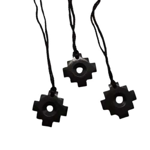 Andský kríž so šnúrkou - čierny Onyx