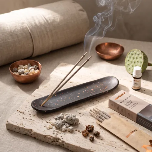 Nirvana Premium: Prírodné rituálne vonnes tyčinky – Breu Branco a Myrha (5 ks)