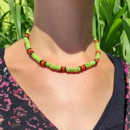 Náhrdelník - mušličky - oranžovo-zelený